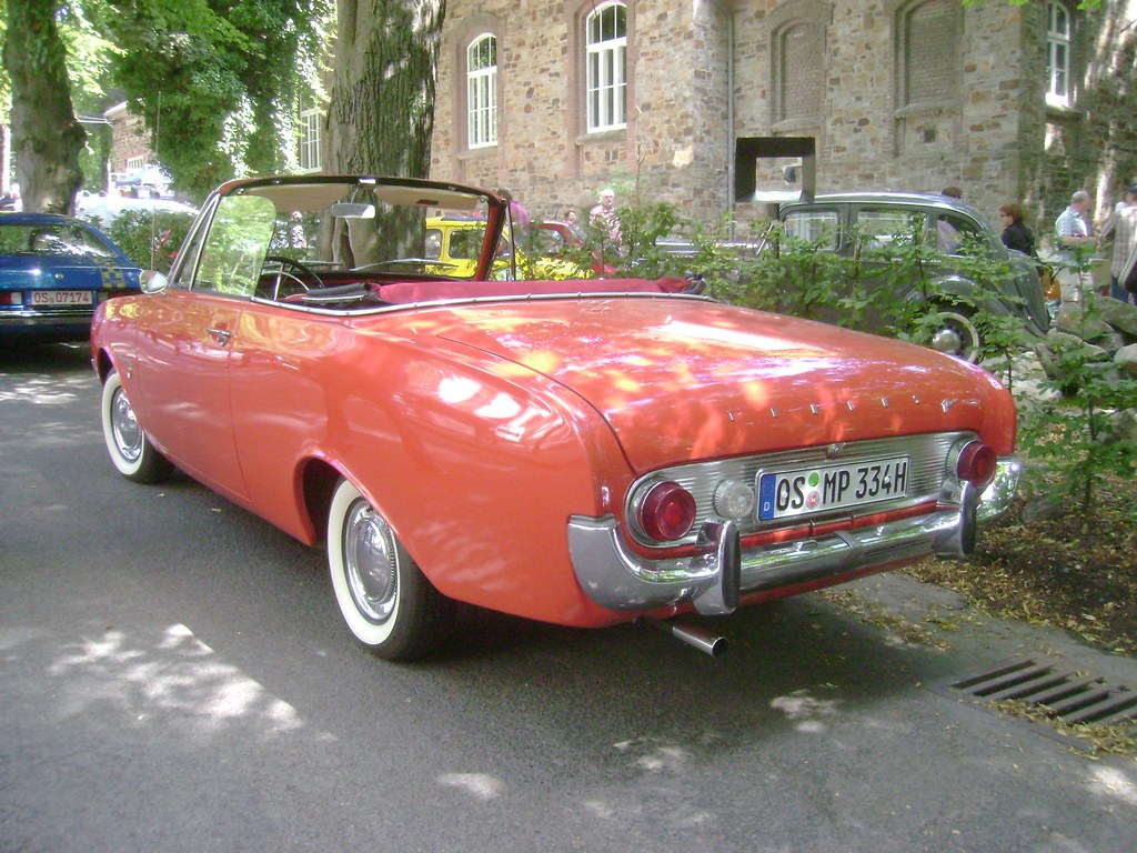 Ford Taunus 17M Cabrio.jpg